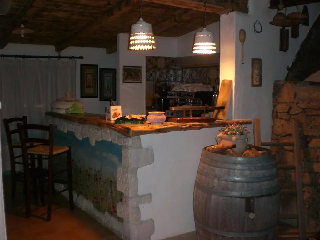 Hotel Turismo Rurale Montitundu Portisco